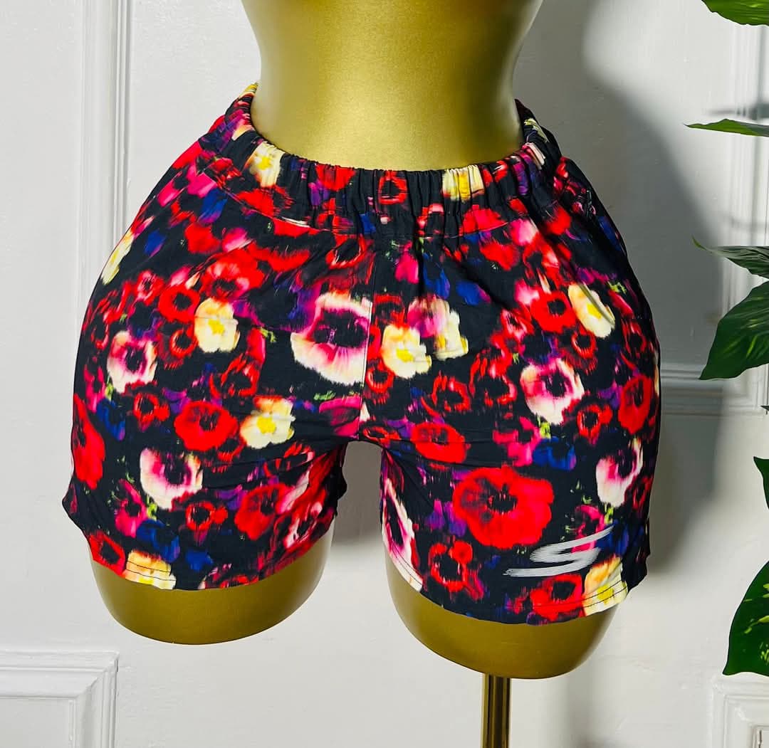 FloraPop™ lounge shorts with multicolor floral print.